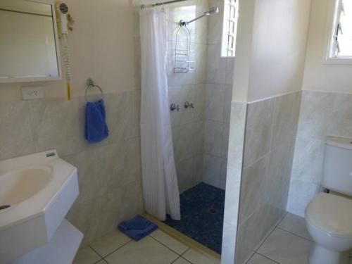Airlie Court Units Aparthotel แอร์ลีบีช ภายนอก รูปภาพ