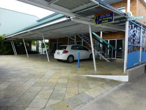 Airlie Court Units Aparthotel แอร์ลีบีช ภายนอก รูปภาพ