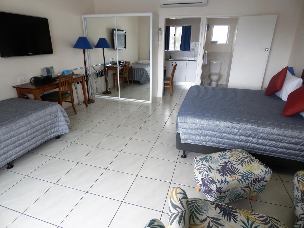 Airlie Court Units Aparthotel แอร์ลีบีช ภายนอก รูปภาพ